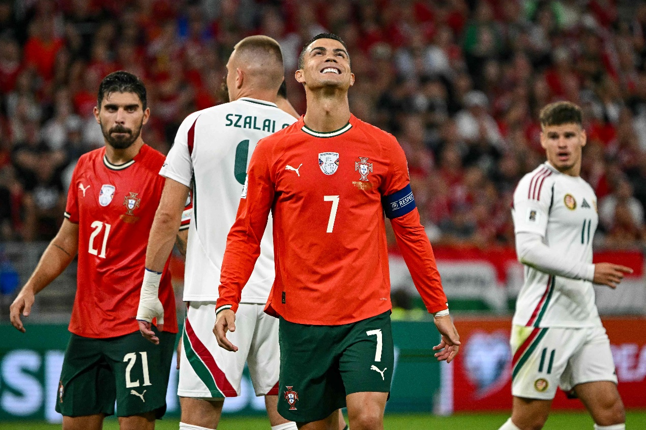 群雄逐鹿!传足特色奖期第25194期聚焦世预赛